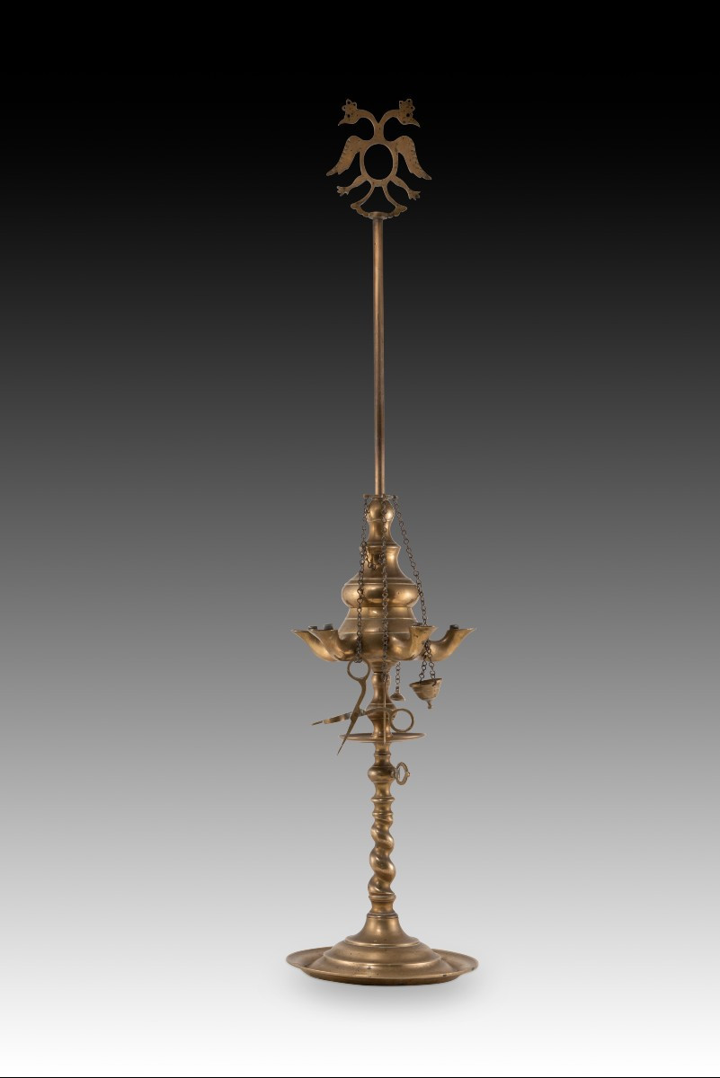 Lampe à huile. Bronze. XVIIIe siècle. 