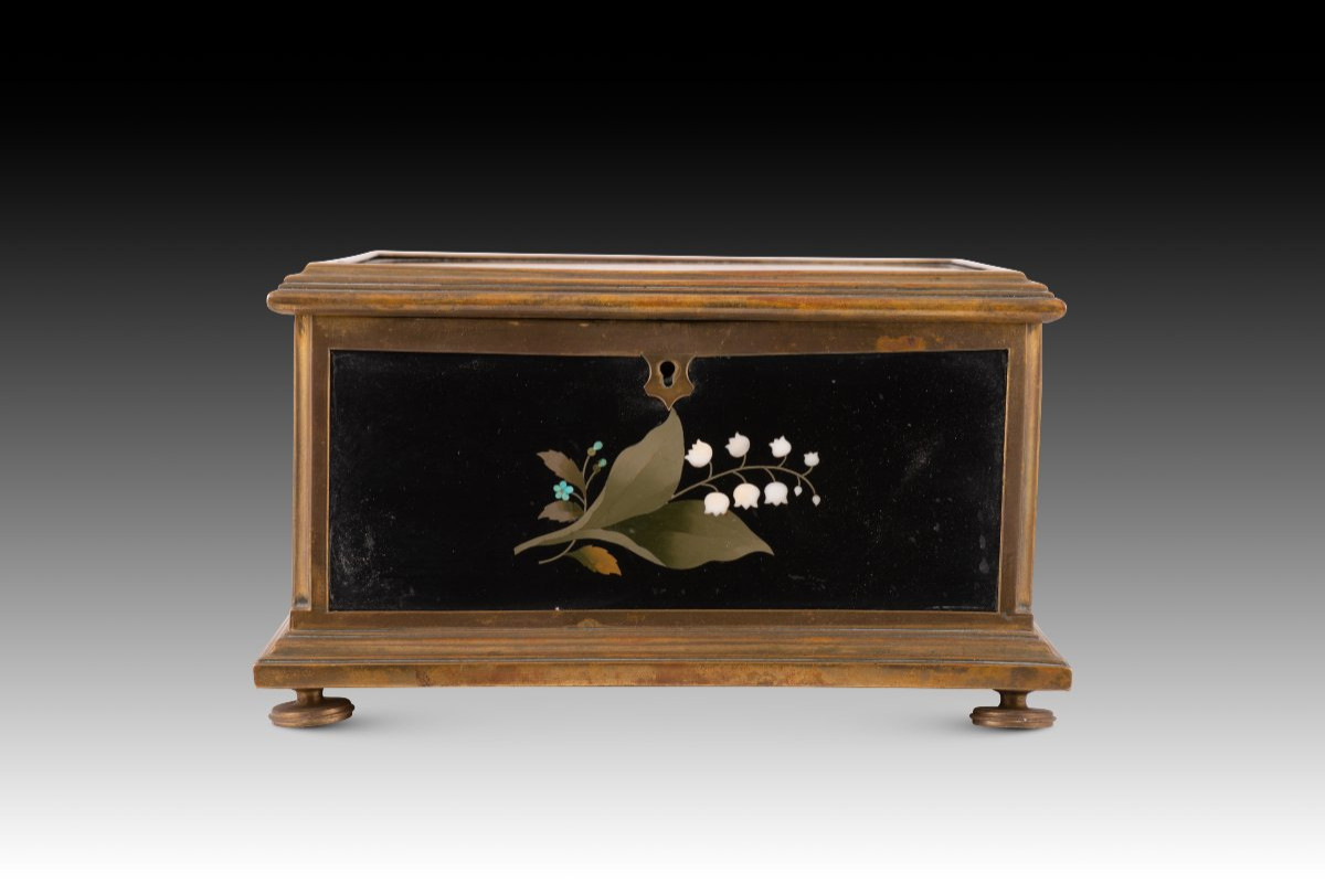 Boxes. Hard Stone, Metal, Fabric. Probably Italy, 19th Century.-photo-4