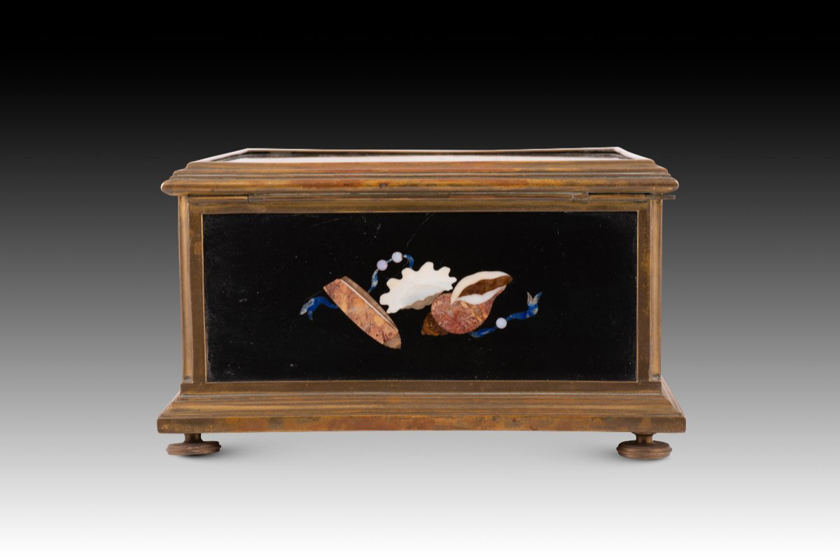 Boxes. Hard Stone, Metal, Fabric. Probably Italy, 19th Century.-photo-6
