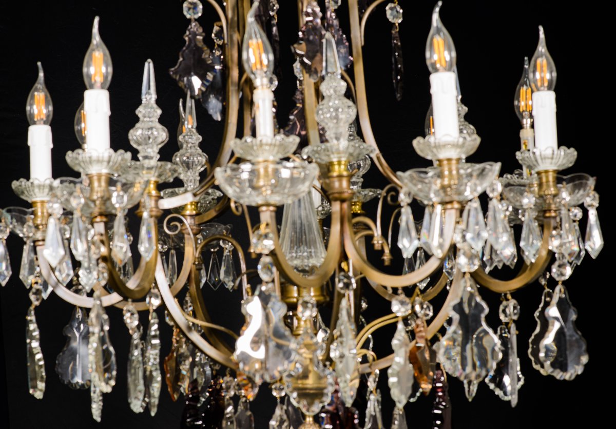 Lustre. Verre, bronze. Début du XXe siècle. -photo-2