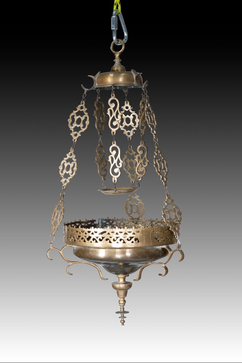 Lamp. Bronze. 17th Century.-photo-2