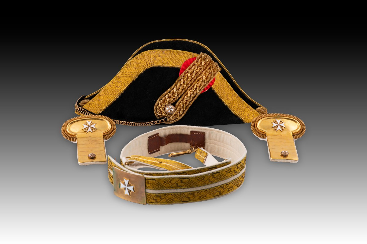Costume Set, Order Of Malta. Spain, Probably Early 20th Century.