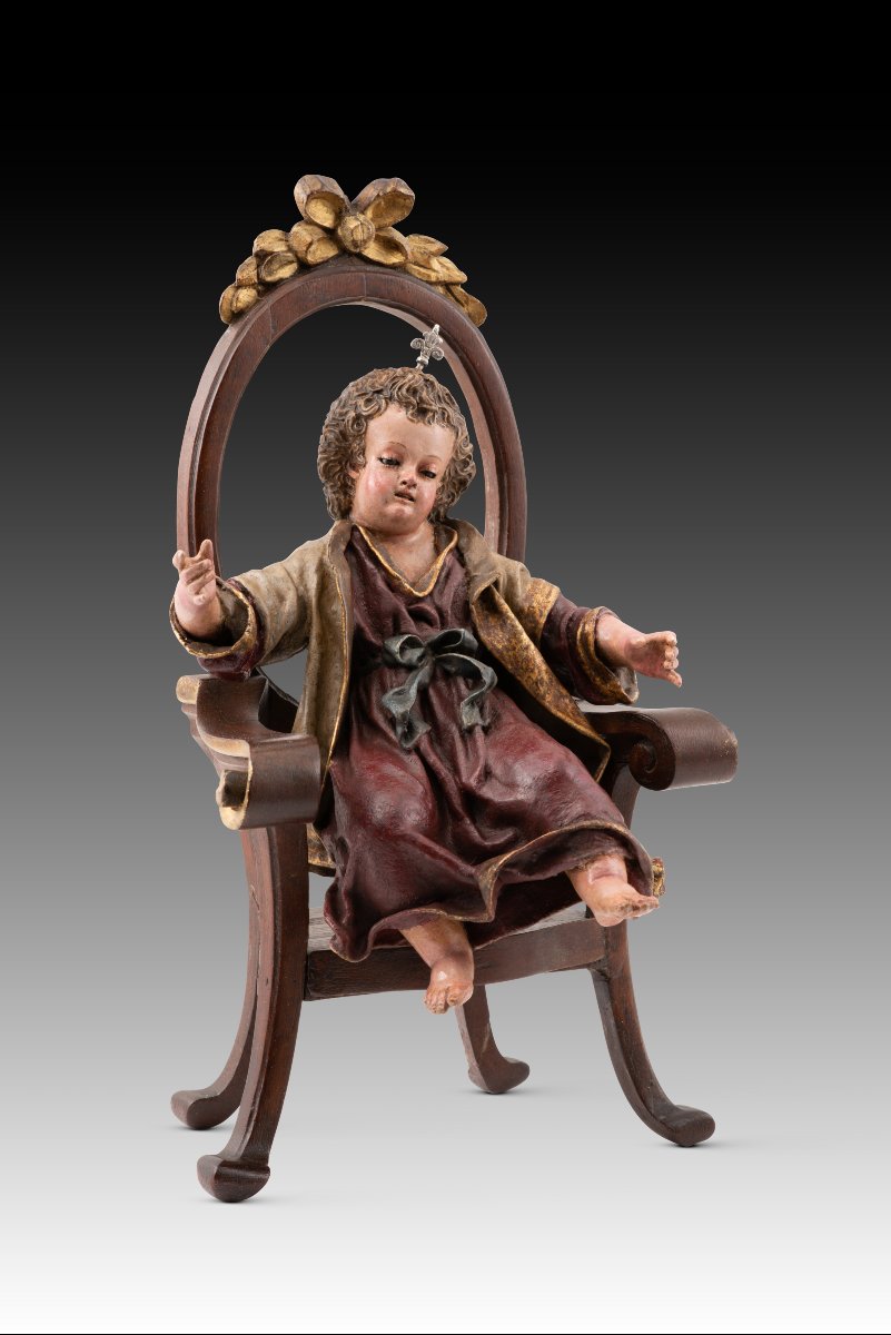 Enfant Jésus sur un trône. Bois, terre cuite, tissu. École espagnole, XVIIIe siècle et après.-photo-2