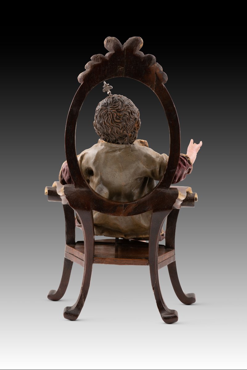 Enfant Jésus sur un trône. Bois, terre cuite, tissu. École espagnole, XVIIIe siècle et après.-photo-1