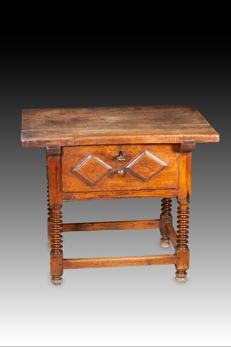 Table. Wood, Iron. Guadalajara Region, Spain, 17th Century. -photo-2