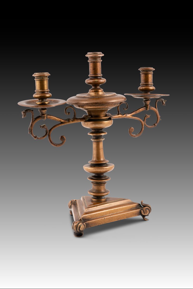 Pair Of Candlesticks That Can Be Converted Into Candelabras. Bronze. Spanish School, 17th Century. -photo-6