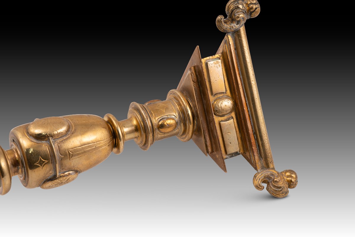 Candlestick. Bronze. Spanish School, 17th Century.  -photo-4