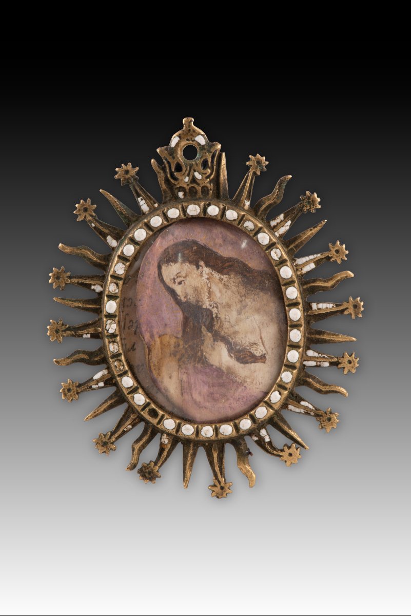 Devotional Pendant. Bronze, Enamel, Etc. Spanish School, 17th Century.