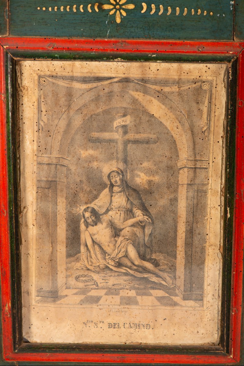 Frame With A Pietà. Polychrome Wood, Engraving. 18th And 19th Centuries.-photo-2