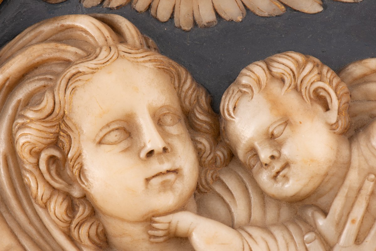 La Vierge à l'Enfant. Alabâtre sculpté. Attribué à PARDO, Gregorio (1513-1552). -photo-5