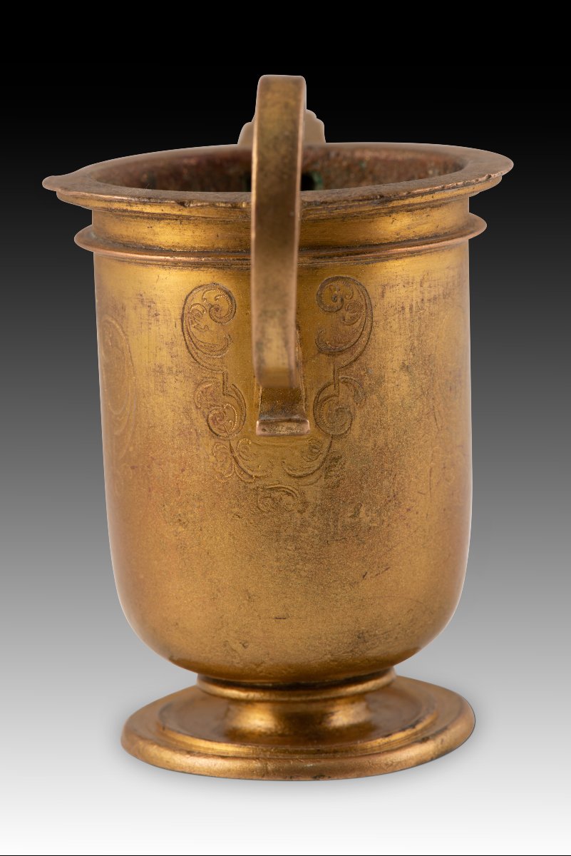 Jug With A Spout. Gilded Bronze. Spanish School, 17th Century. -photo-3