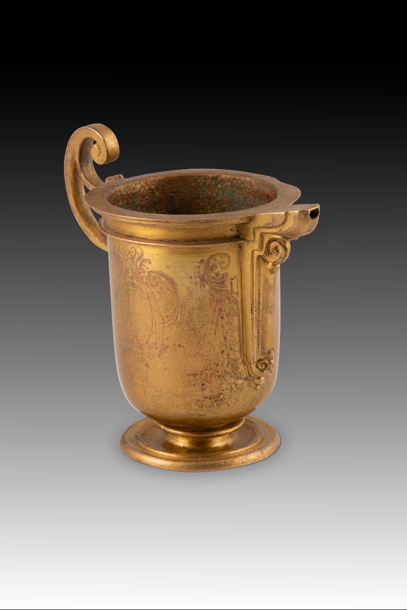 Jug With A Spout. Gilded Bronze. Spanish School, 17th Century. -photo-4