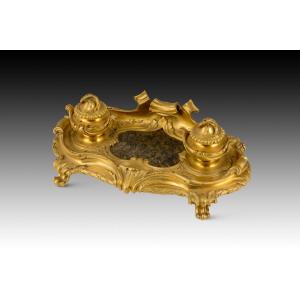 Bureau De Style Louis XV. Bronze Doré, Pierre. Peut-être école Française, 19e Siècle. 
