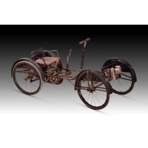 Voiture à commande manuelle de type « Irish mail ». Première moitié du 20e siècle.  