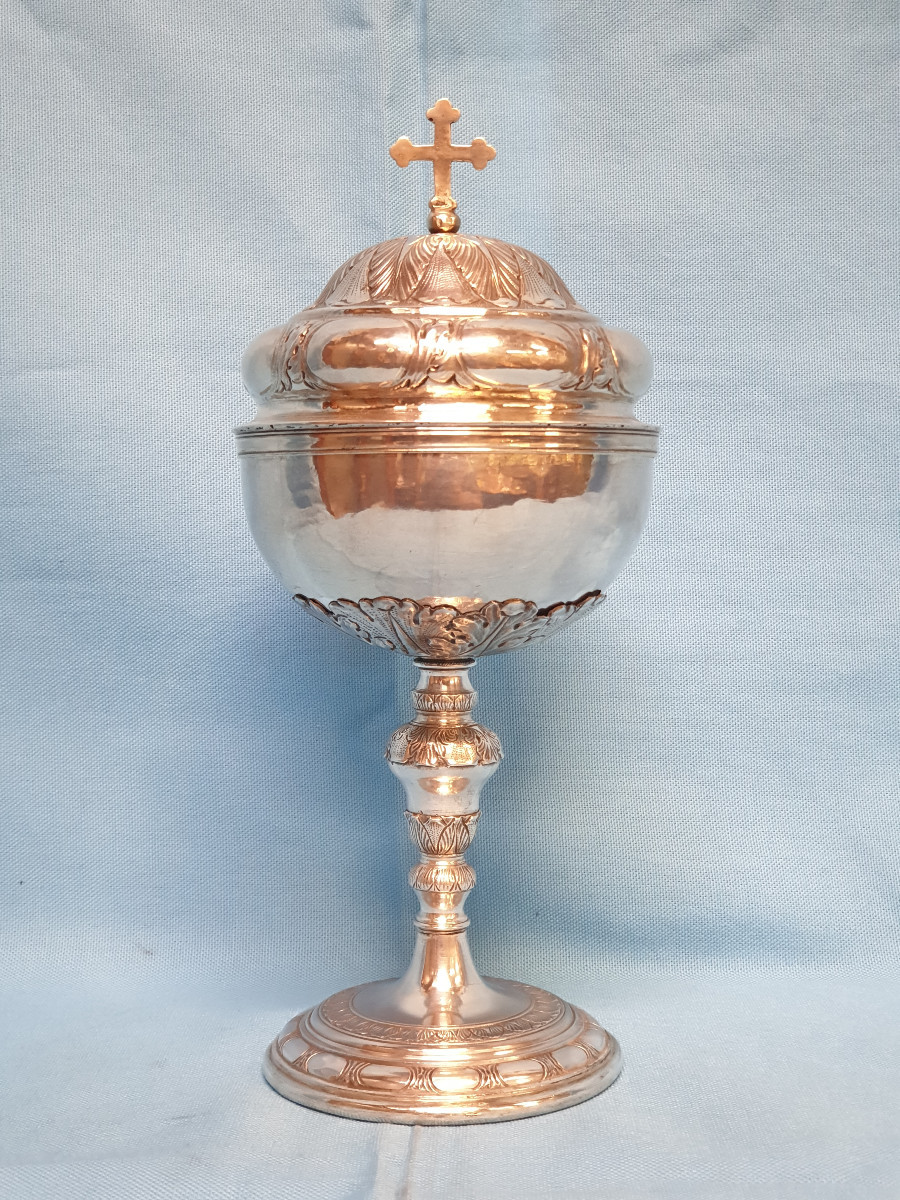 Ciboire en argent massif. Etats Pontificaux, Rome, orfèvre Canaccini, 1707