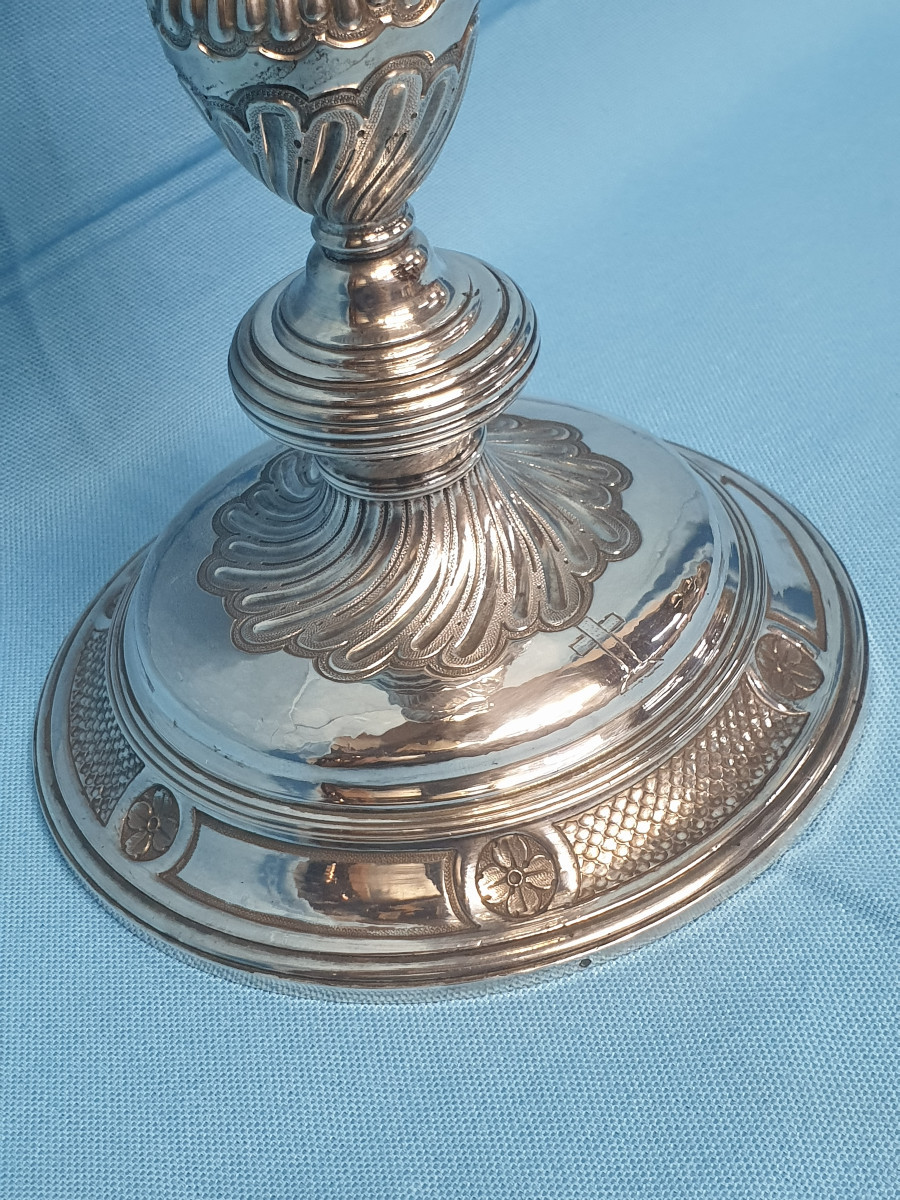 A Silver Chalice, France, Paris 1762, Silversmith Jean Jacques Tonnellier-photo-3