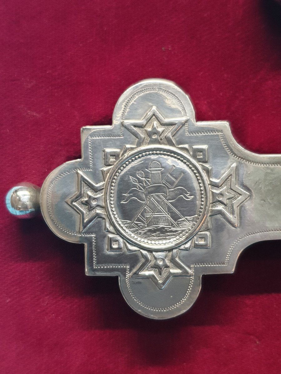 Croix en argent massif. Moscou 1892, essayeur A. Svetschin, orfèvre Vassili Sikathev.-photo-6