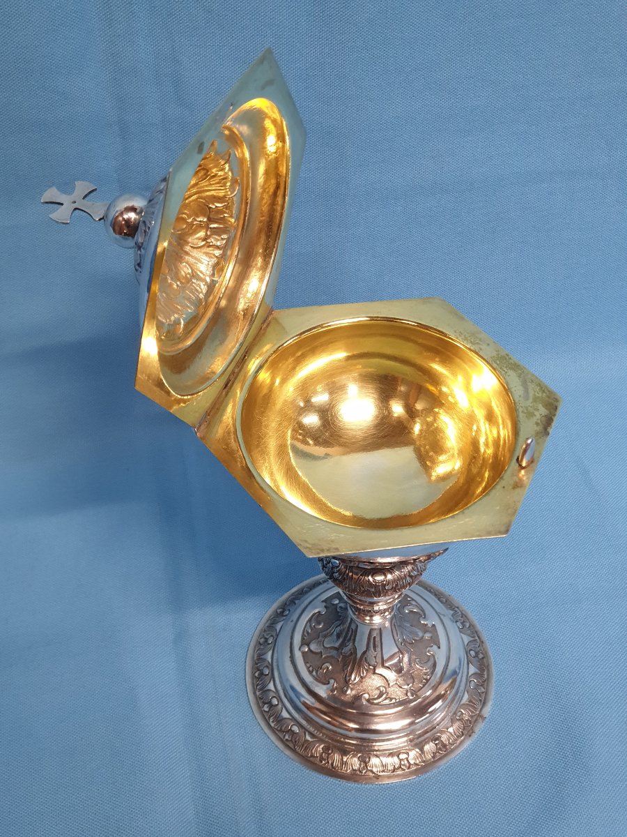 A Silver Ciborium. Lucca, 1753, Silversmith Michelangelo And Giovanni Vambré.-photo-4