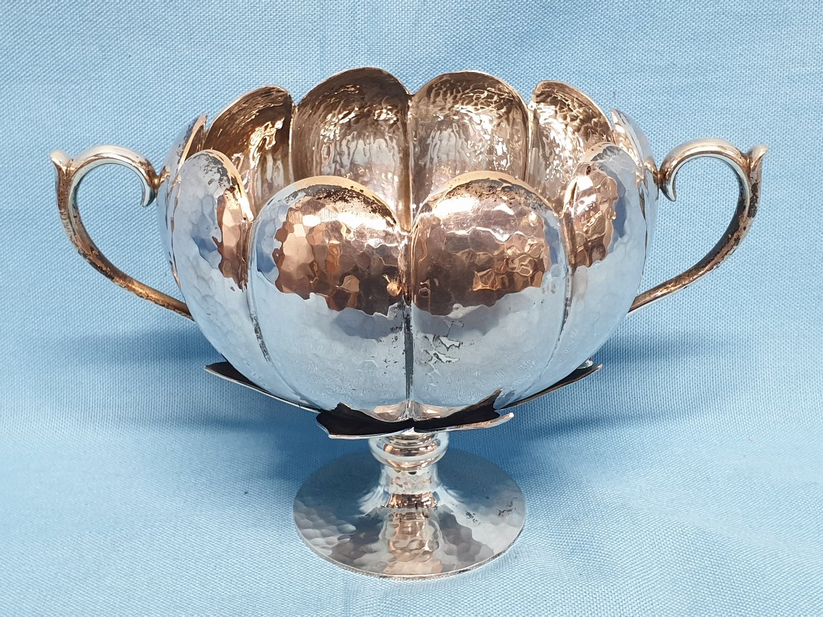 Bichierografia. Coupe centre de table en argent massif. Florence, XX siècle, orfèvre Pampaloni