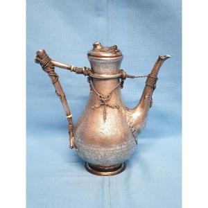 Cafetière en argent massif. Empire austro-hongrois, Vienne, 1866-1922