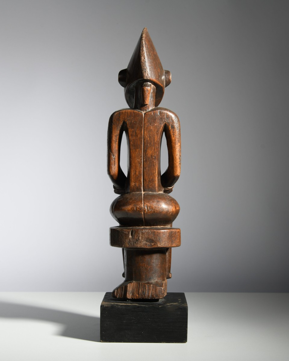 Seated Male Statue Of A Senufo Pombibele-photo-2