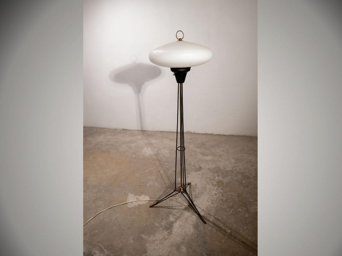 Lampadaire Stilnovo en verre opalin - 1950-photo-1
