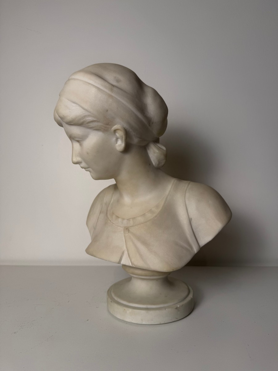 Sculpture Depicting The Bust Of A Young Woman - 19th Century-photo-4