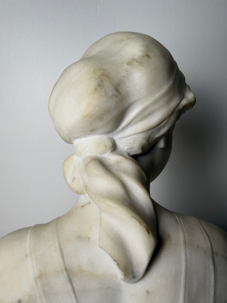 Sculpture Depicting The Bust Of A Young Woman - 19th Century-photo-7