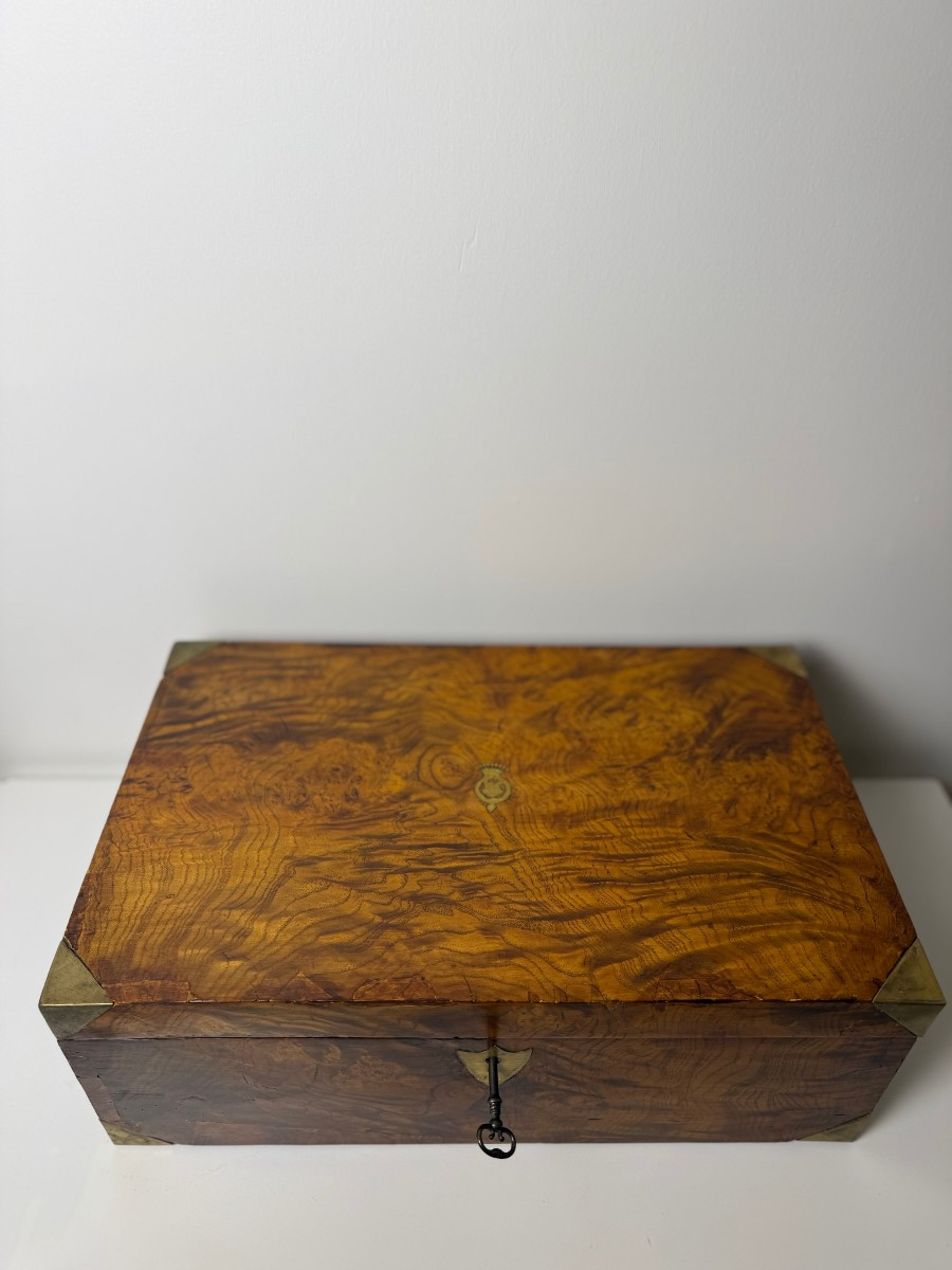 Walnut Burl Travel Desk - 19th Century-photo-2