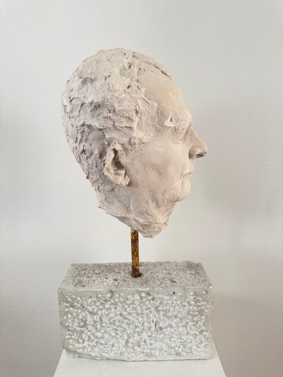 Sculpture en plâtre représentant un visage d'homme - Italie du XXe siècle-photo-2