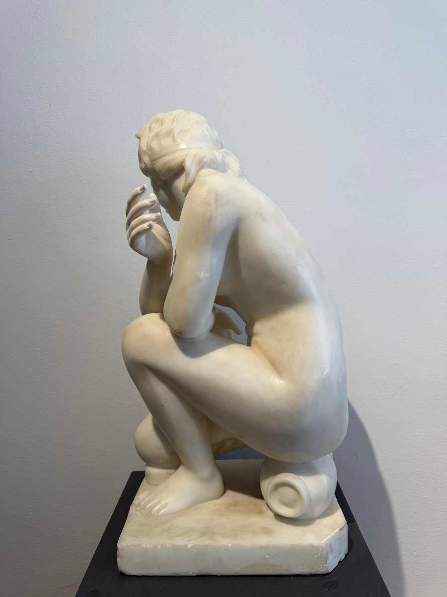 Sculpture Depicting A Crouching Venus, Carved From Carrara Marble—20th Century. Italy -photo-3
