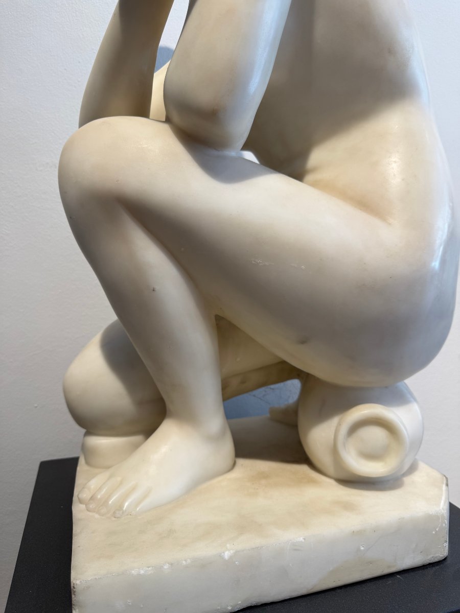 Sculpture Depicting A Crouching Venus, Carved From Carrara Marble—20th Century. Italy -photo-5