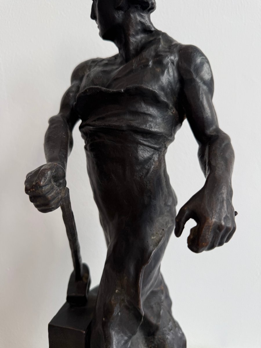 Bronze Sculpture Depicting A Blacksmith - 19th Century. France-photo-3