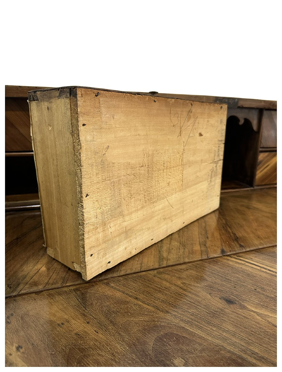 Commode à abattants en noyer et loupe de noyer. Vénétie, XVIIIe siècle-photo-3