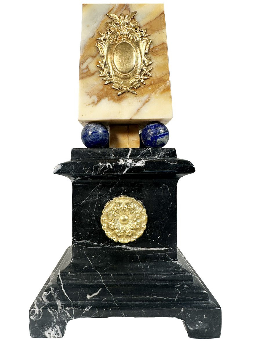 Paire d'obélisques  en marbre, Rome, première moitié du XXe siècle-photo-4