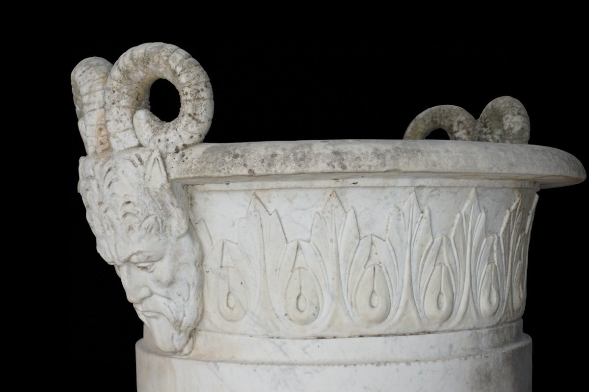 Monumental Vase Fin XIXe En Marbre De Carrare-photo-2
