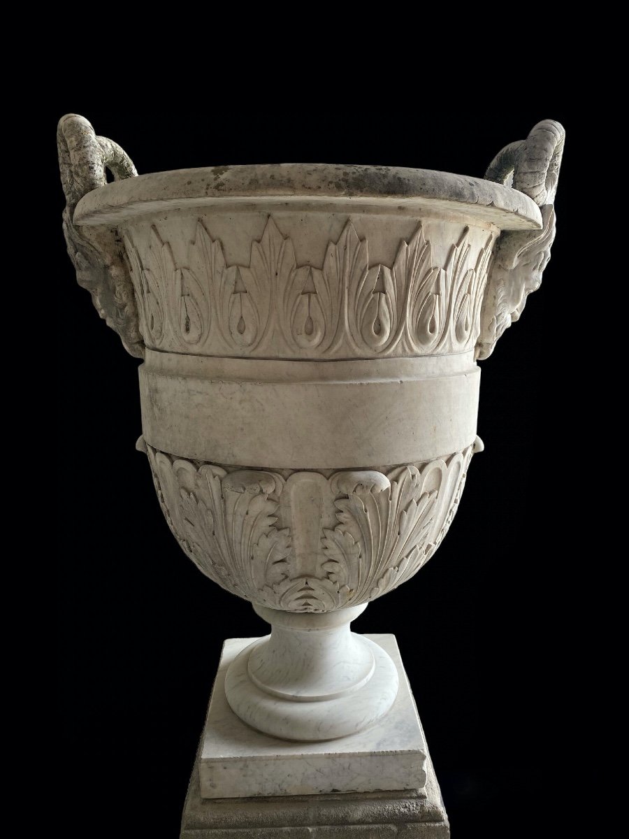 Monumental Vase Fin XIXe En Marbre De Carrare